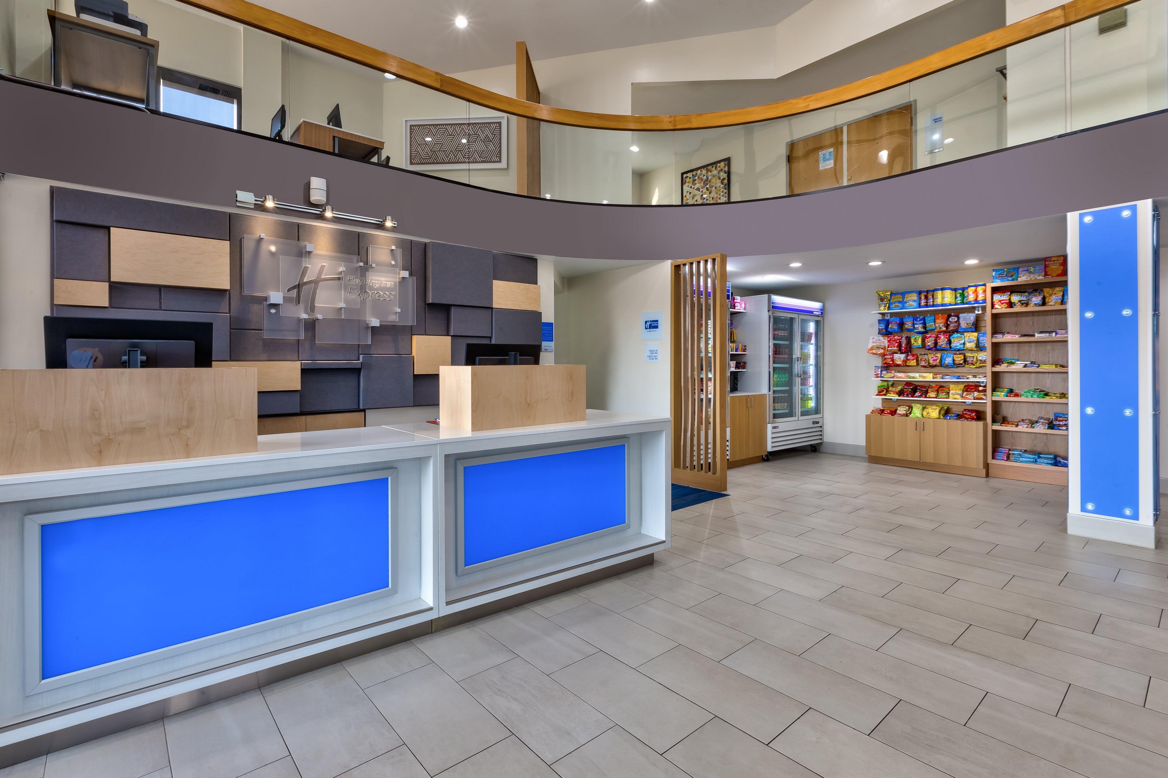 Holiday Inn Express Detroit-Warren/General Motors Technology Center By Ihg Extérieur photo