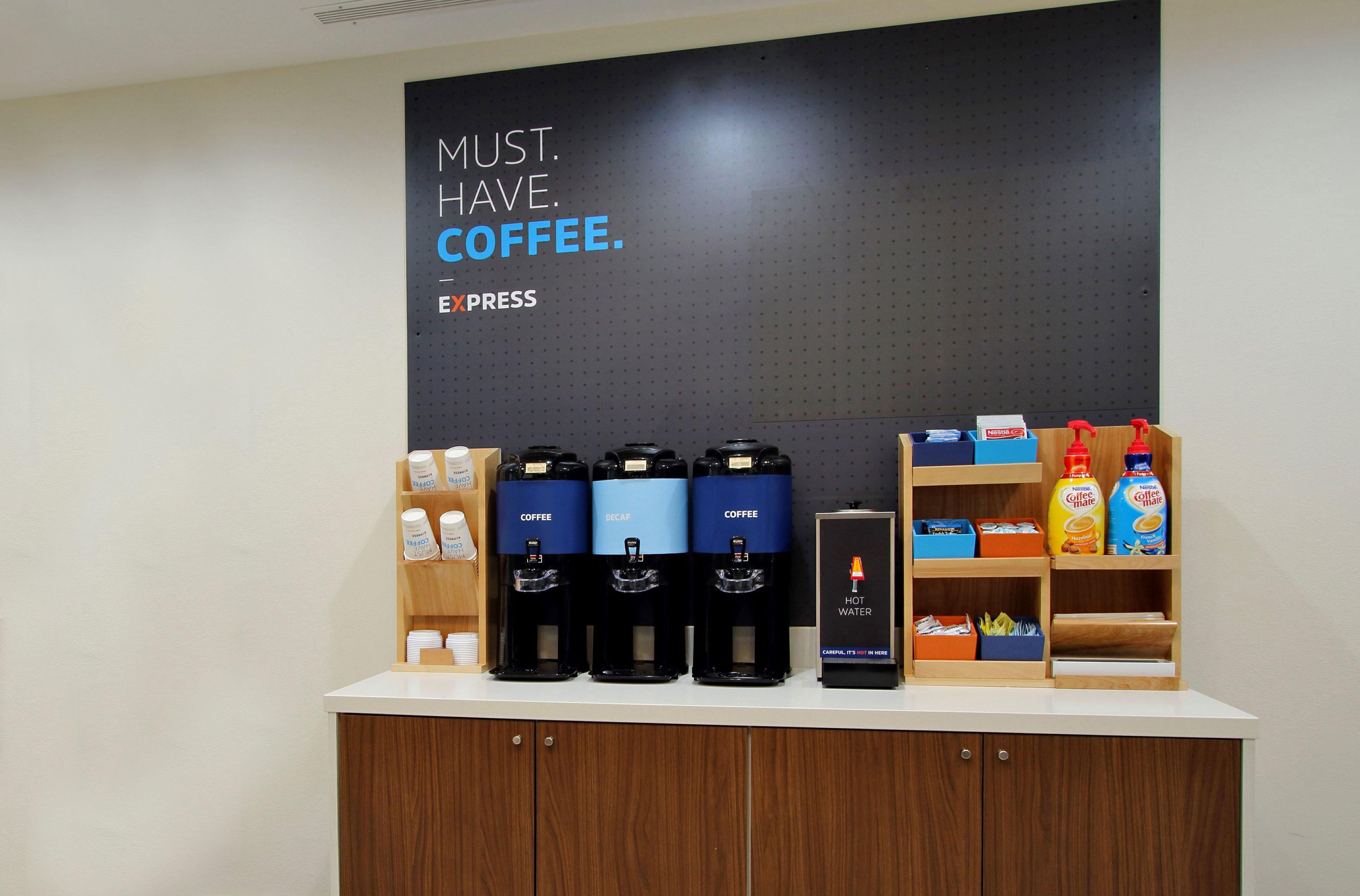 Holiday Inn Express Detroit-Warren/General Motors Technology Center By Ihg Extérieur photo